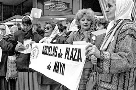 abuelas del hub|Abuelas de Plaza de Mayo.